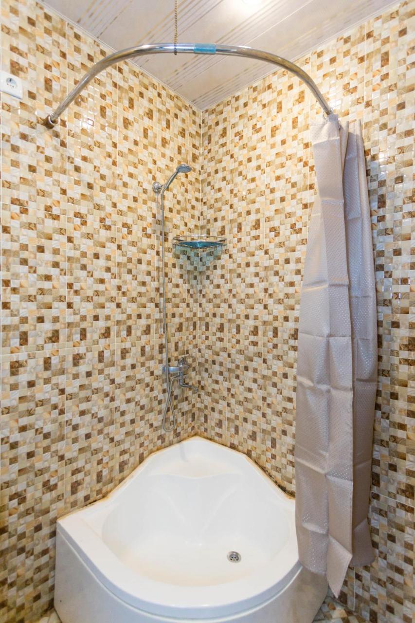 Gis Guest House Tbilisi Ngoại thất bức ảnh