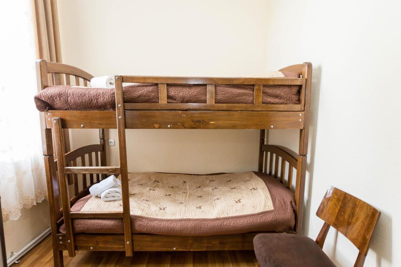 Gis Guest House Tbilisi Ngoại thất bức ảnh